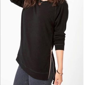 NEW Stella & Dot side zipper sweater/sweatshirt